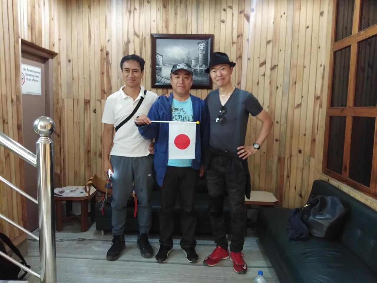 Hotel Pine Kohima Екстериор снимка